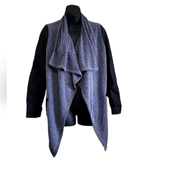 KIIND OF Gray  Women's Jacket with Faux Leather Sleeve Sz Medium - Picture 1 of 9